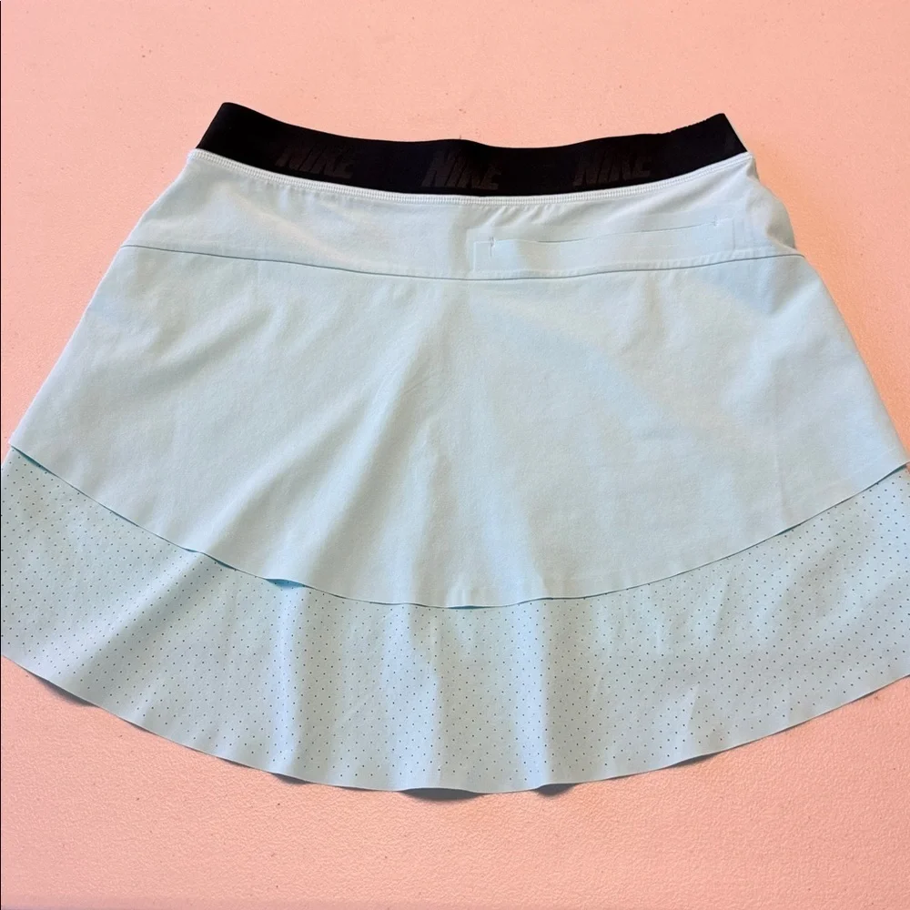 Nike this skirt